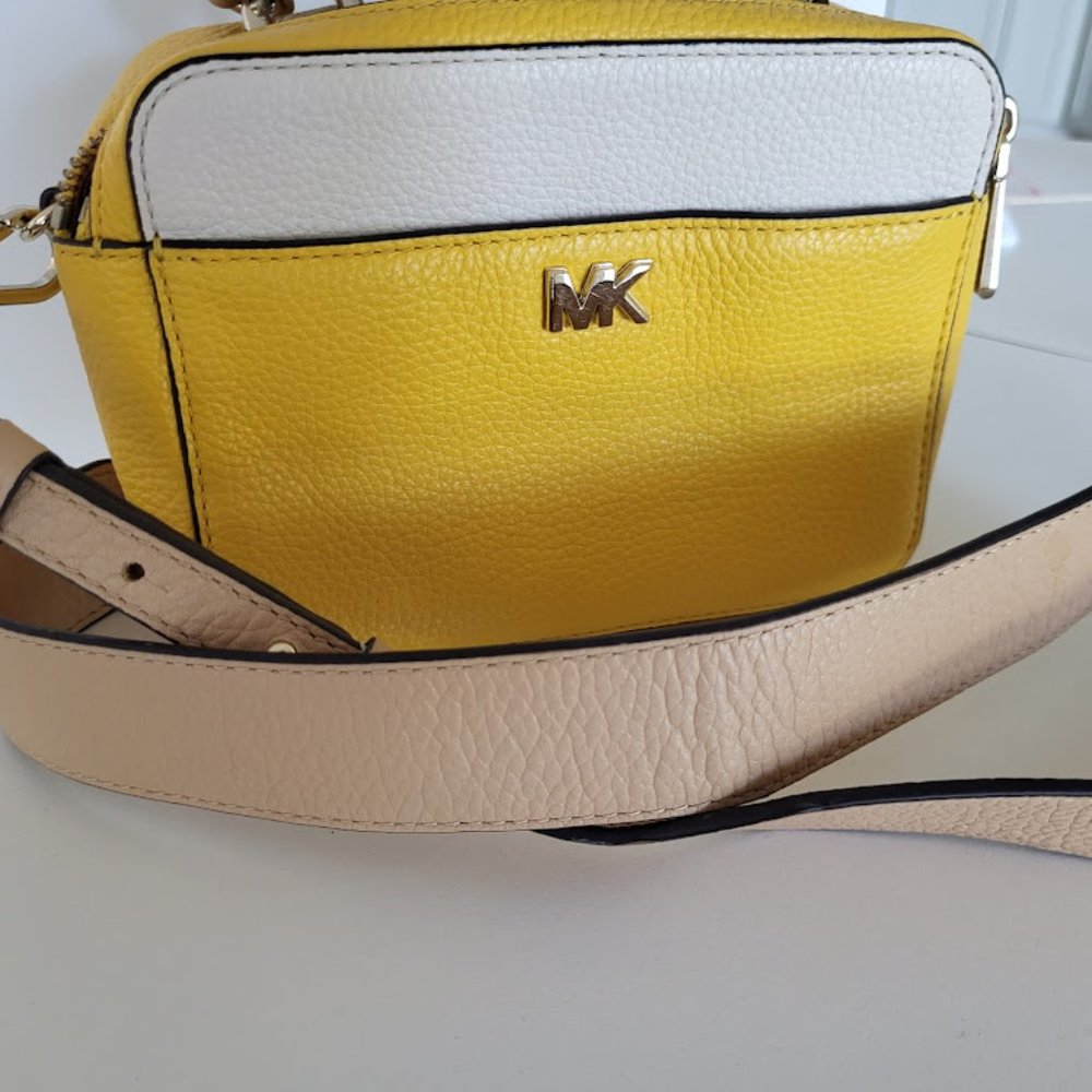 Michael Kors Saffiano Leather Yellow White Colorblock Crossbody Purse - Picture 5 of 5